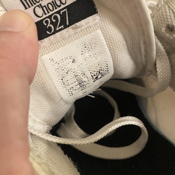 New Balance 327 Shoes Womens White Gray Black Suede Mesh Retro Running Sneakers - Picture 11 of 12